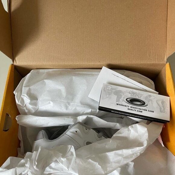 BNIB Oakley Stick Mens sz 9 (VERY Rare) - Picture 7 of 8